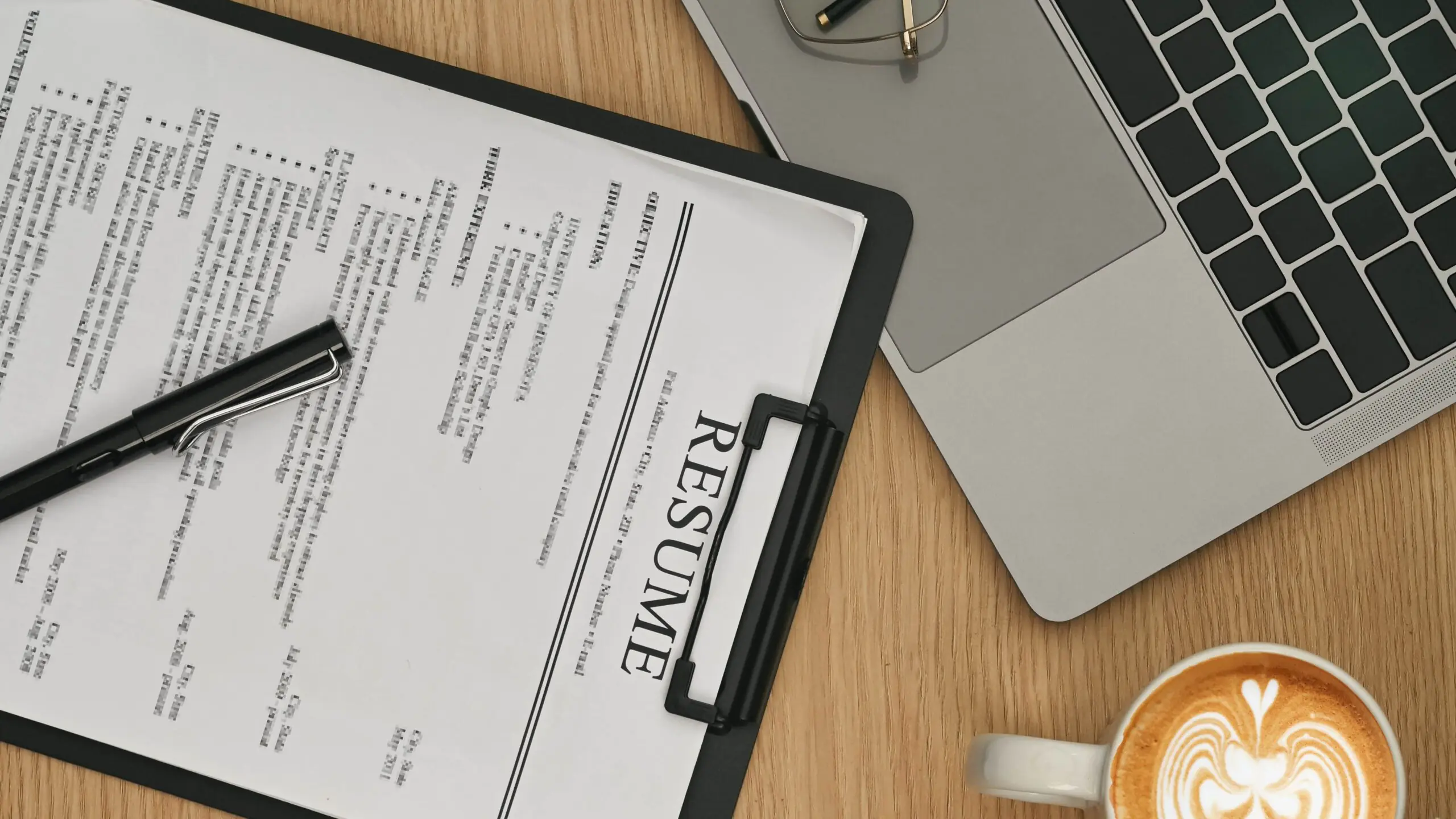 top-view-of-resume-forms-or-cv-and-laptop-computer-2023-11-27-05-34-35-utc-min-Copy-2-scaled-1 nutritionist with young woman client